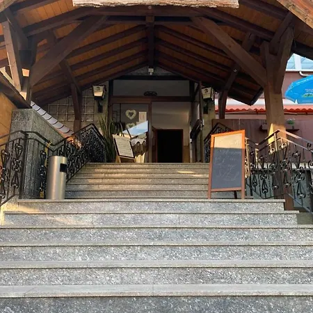 Gasthof Gasthaus&pension Zum Fürstengrund *